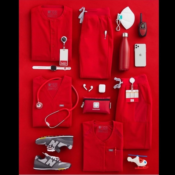 NWT FIGS Zamora Joggers Scrub Pants in Winning Red - Picture 10 of 10